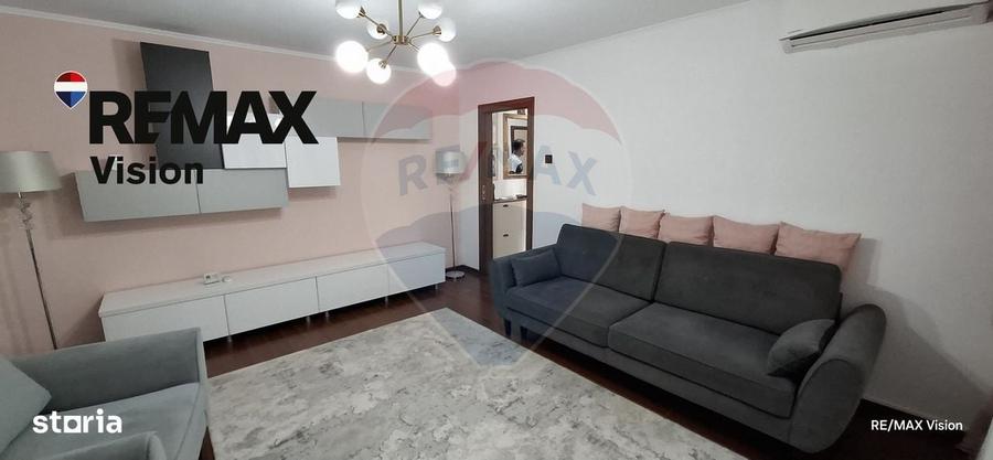 Apartament 3 camere de inchiriat in Rovine - 1