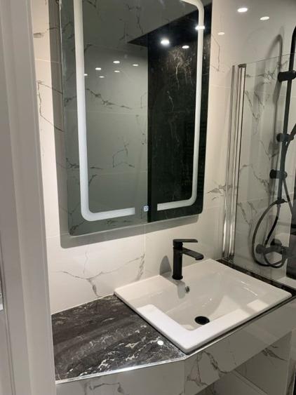 Apartament cu 2 camere decomandat în Eroii Revoluției