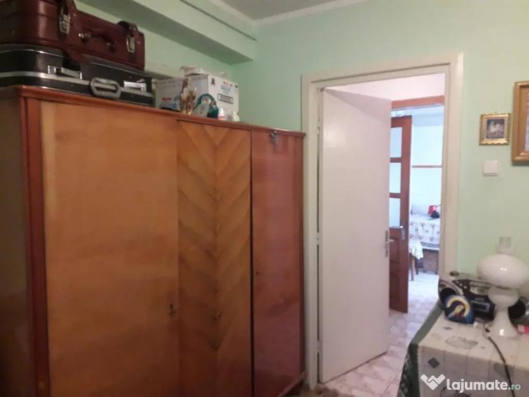 Apartament cu 2 camere decomandat în Ultracentral