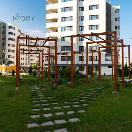 Apartament cu 2 camere semidecomandat, mobilat în Central