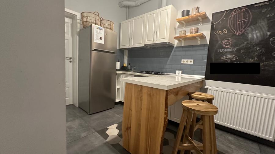 Apartament cu 2 camere decomandat în Ultracentral