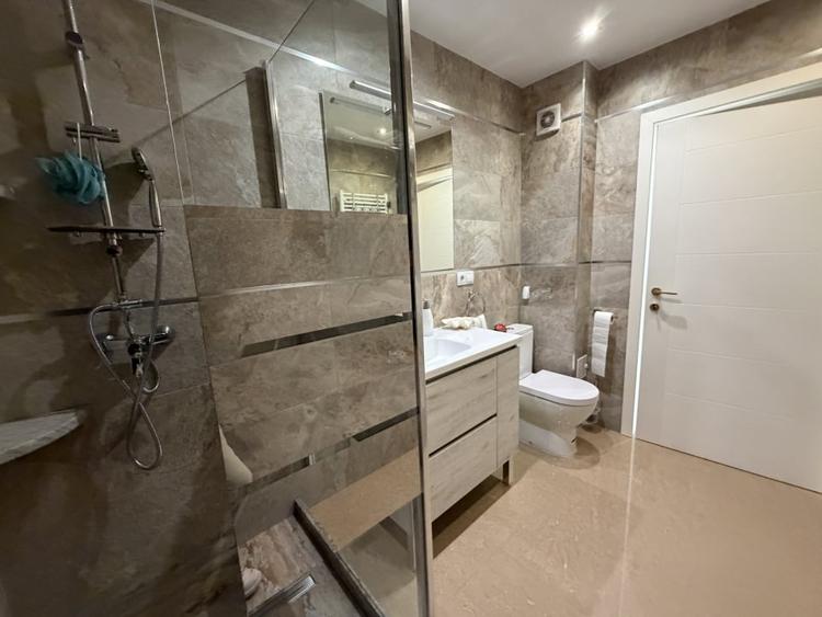 Apartament cu 2 camere decomandat, mobilat în Hotvon