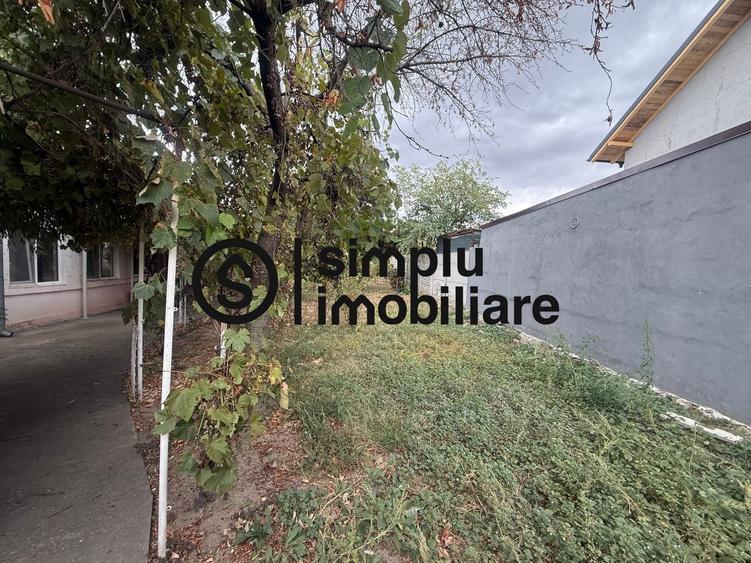 Casă individuală cu 2 camere cu Canalizare în Bariera Vâlcii