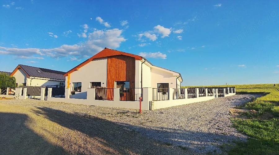 Casă cu Teren 400 Mp în Calea Aradului