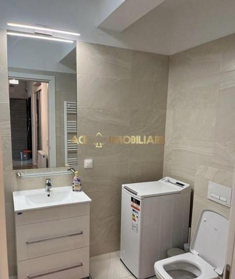Apartament cu 2 camere decomandat, mobilat în Titan
