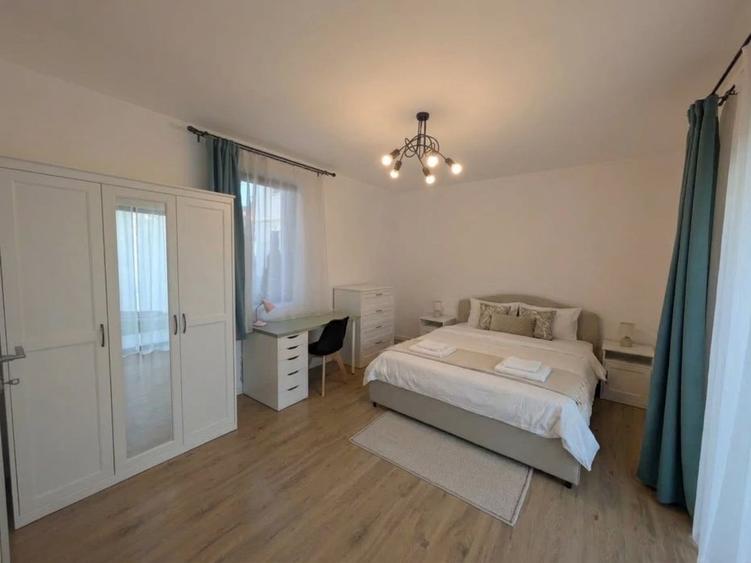 Apartament cu 2 camere decomandat, mobilat în Zorilor