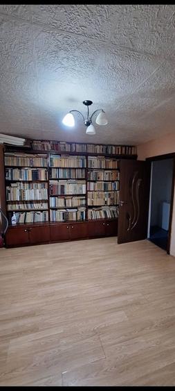 Apartament cu 2 camere semidecomandat în Crihala