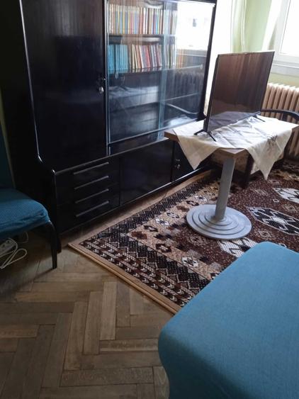 Apartament cu 2 camere semidecomandat în Bucur Obor