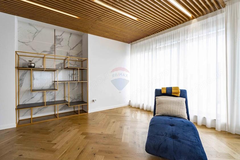 Apartament cu 6 camere în Cantemir