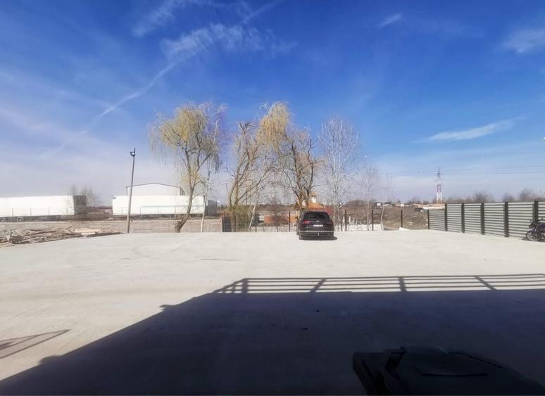 Spațiu comercial, de 864 mp, în Albota