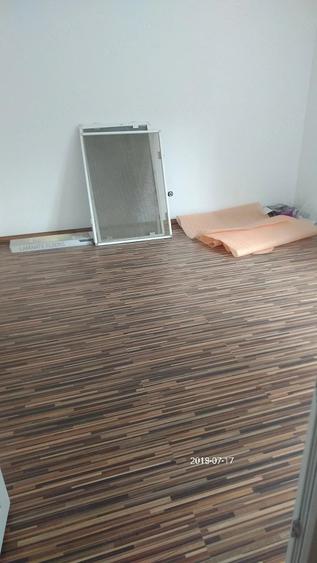 Apartament cu 3 camere decomandat în Topleț
