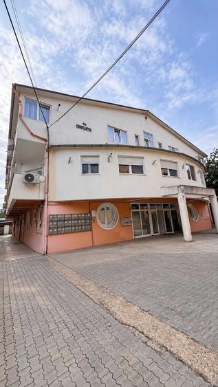 Apartament cu 2 camere decomandat în Aradului