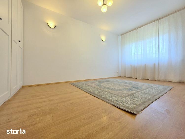 Casă cu 3 camere cu Teren 200 Mp în Central