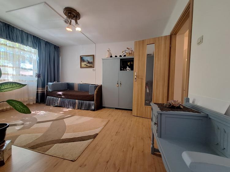 Apartament cu 2 camere nedecomandat, mobilat în Brâncoveanu