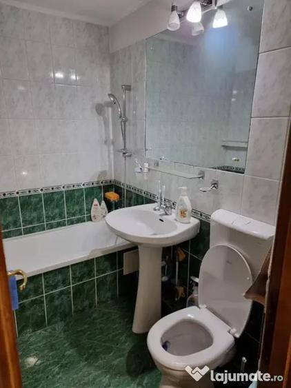 Apartament cu 2 camere decomandat în Burdujeni