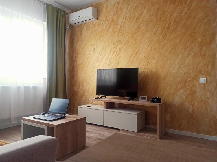 Apartament cu 2 camere semidecomandat în Regie