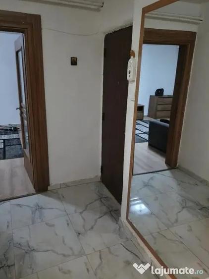 Garsonieră decomandată în Oancea