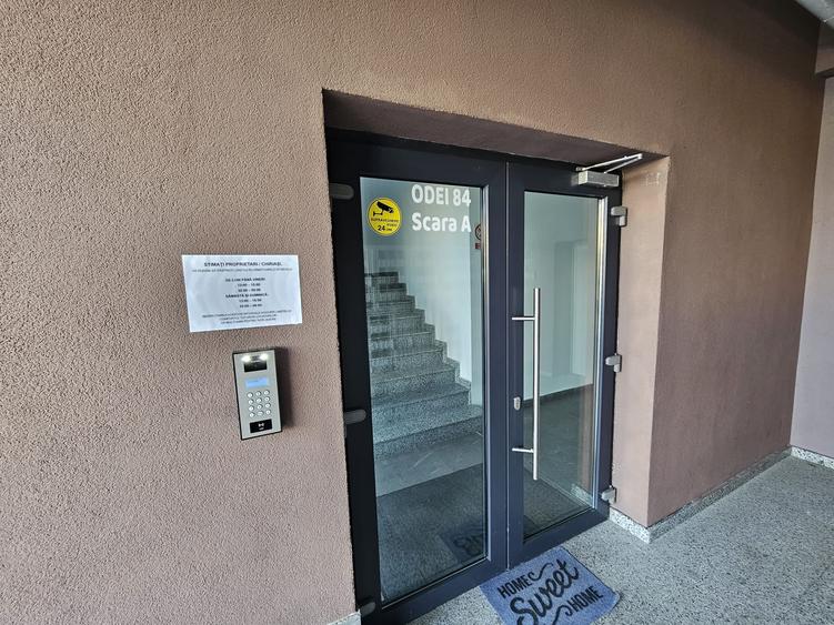 Apartament cu 2 camere decomandat în Berceni