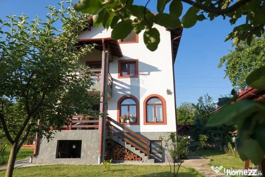 Casa / Vila cu 8 camere de vanzare - Nistoresti (Prahova) - 16
