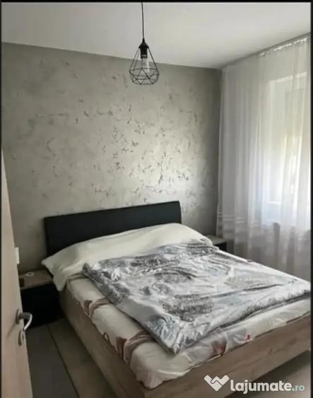 Apartament cu 2 camere decomandat în Giroc