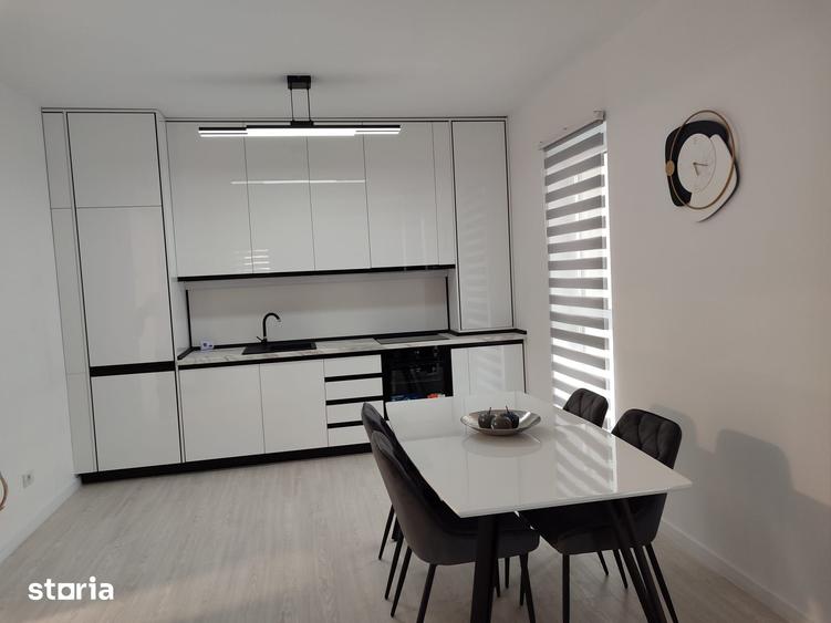 Apartament cu 3 camere decomandat în Păulești