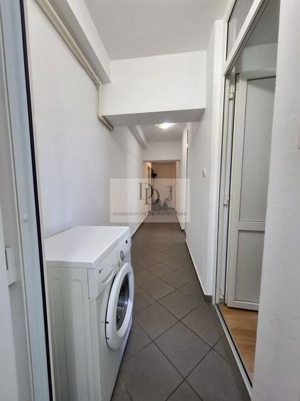 Apartament cu 3 camere decomandat, mobilat în Andrei Mureșanu