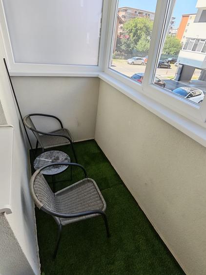 Apartament cu 2 camere semidecomandat în Apărătorii Patriei