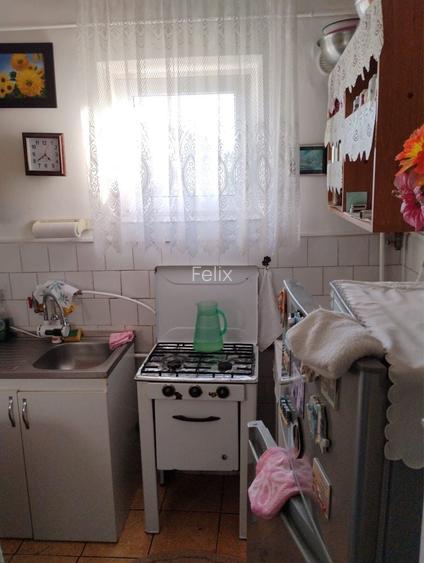 Inchiriez Apartament 3 camere