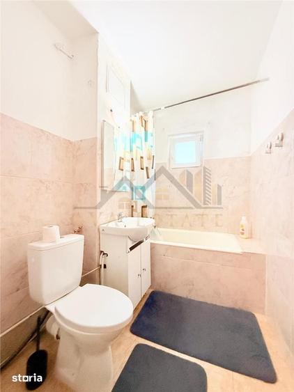 Apartament cu 2 camere semidecomandat în Est