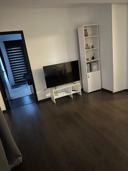 Apartament cu 3 camere decomandat în Bucureștii Noi
