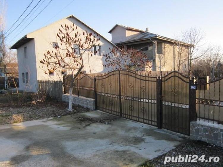 Casă cu 5 camere cu Teren 845 Mp în Căzănești