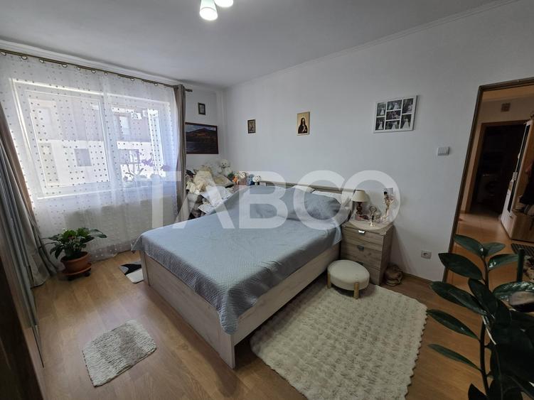 Apartament cu 2 camere decomandat, mobilat în Arhitecților - Calea Cisnădiei