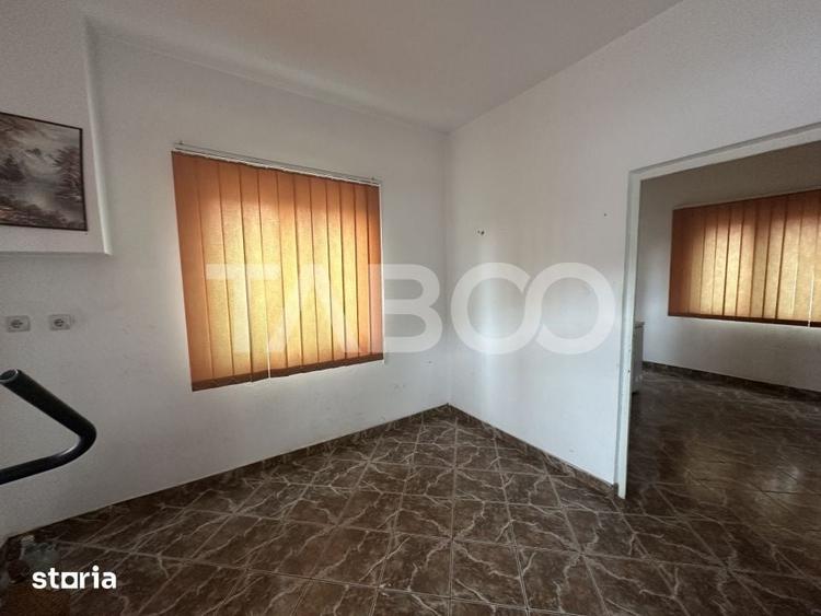 Spațiu comercial, de 90 mp, în Central