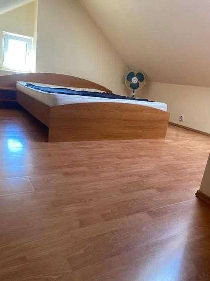 Apartament cu 2 camere nedecomandat în Gruia