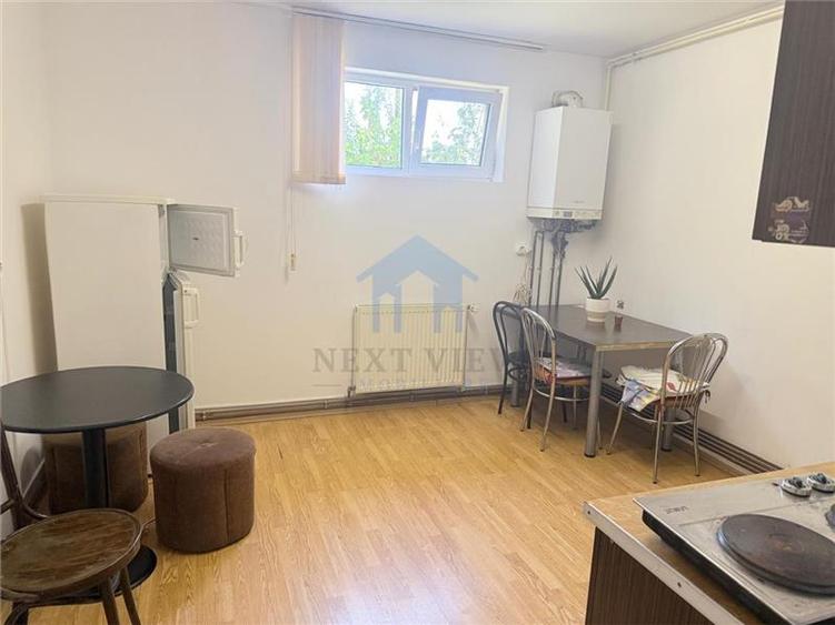 Apartament cu 2 camere decomandat în Andrei Mureșanu