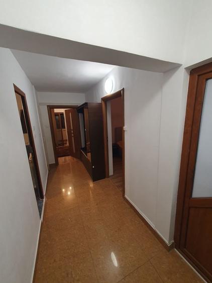 Apartament cu 2 camere decomandat în Mărgeanului