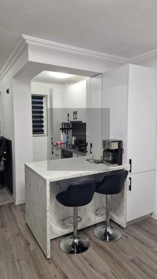 Garsoniera 31mp renovata-mobilata lux -metrou Titan - Piata Minis - 2