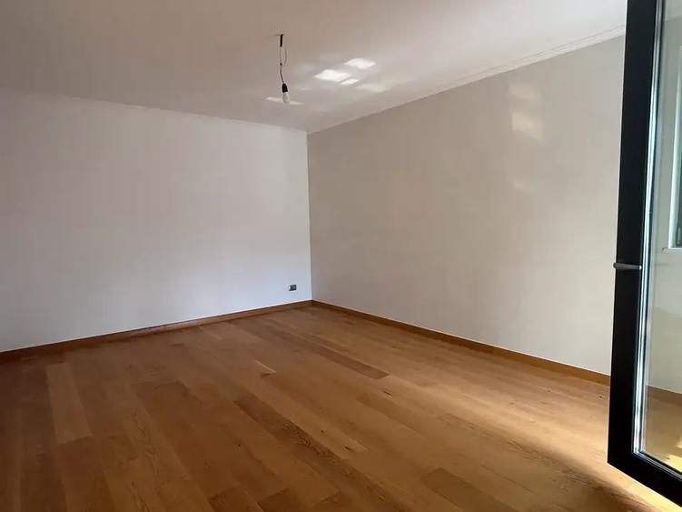 Apartament 3 camere Finisat Lux Finalizat 2 min Metrou Unirii Horoscop - 11