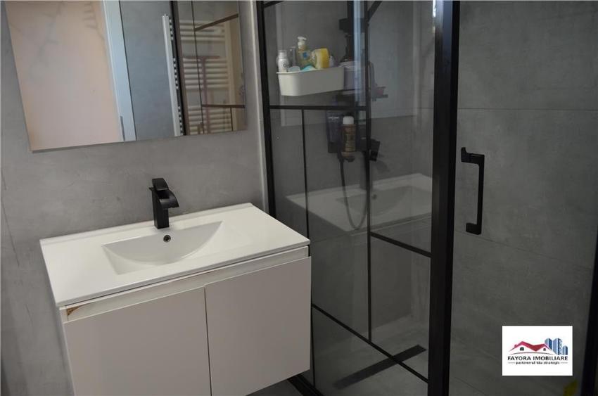 Apartament cu 3 camere decomandat în Unirii