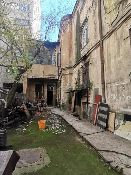 Apartament cu 2 camere decomandat în Universitate