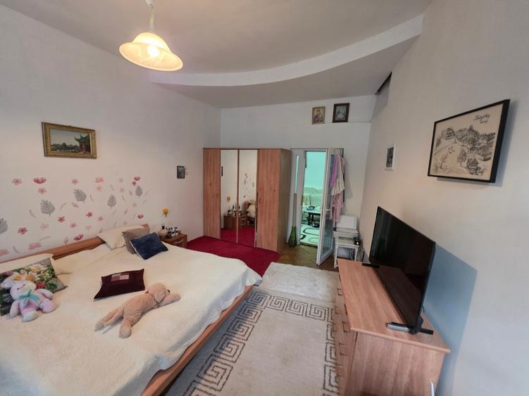 Apartament cu 2 camere semidecomandat, mobilat în Ferdinand