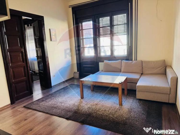 Apartament cu 2 camere semidecomandat în Ultracentral