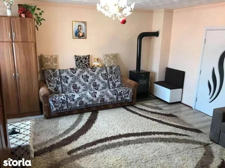 Casă cu 3 camere cu Teren 300 Mp în Semicentral