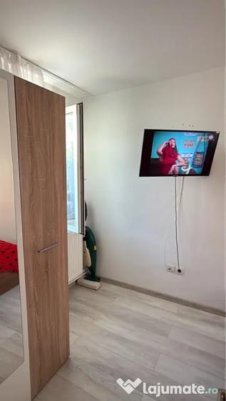 Apartament cu 3 camere decomandat în Nord