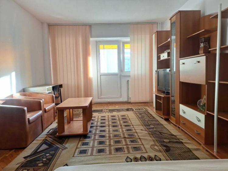 Garsonieră decomandată în Ultracentral