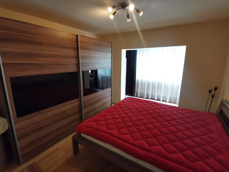 zona Simion Barnutiu, decomandat,centrala proprie, renovat, mobilat modern - 2
