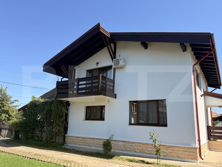 Casă individuală cu 3 camere cu Canalizare în Plopu