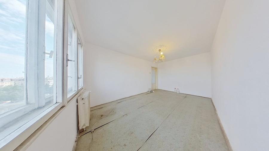 Apartament cu 3 camere decomandat în Aurel Vlaicu
