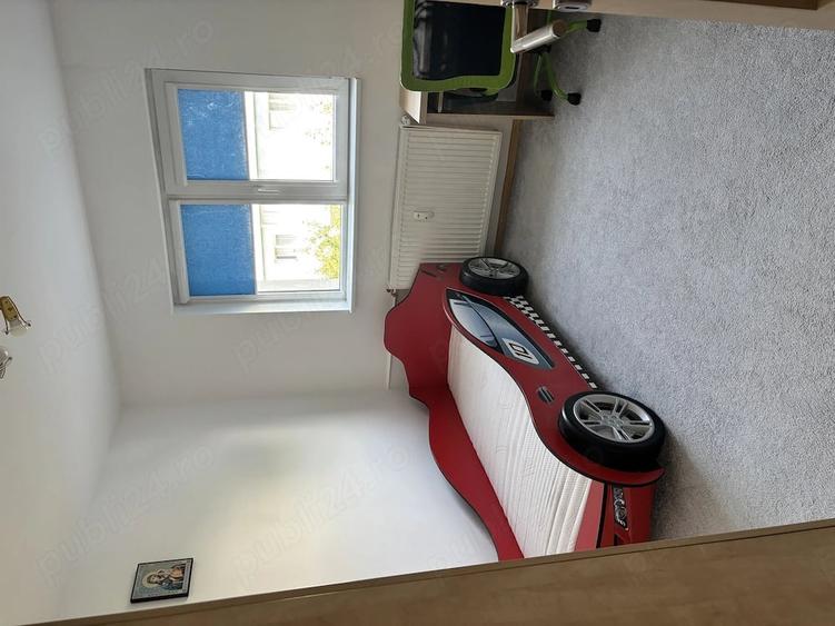 Apartament cu 3 camere decomandat în Băneasa