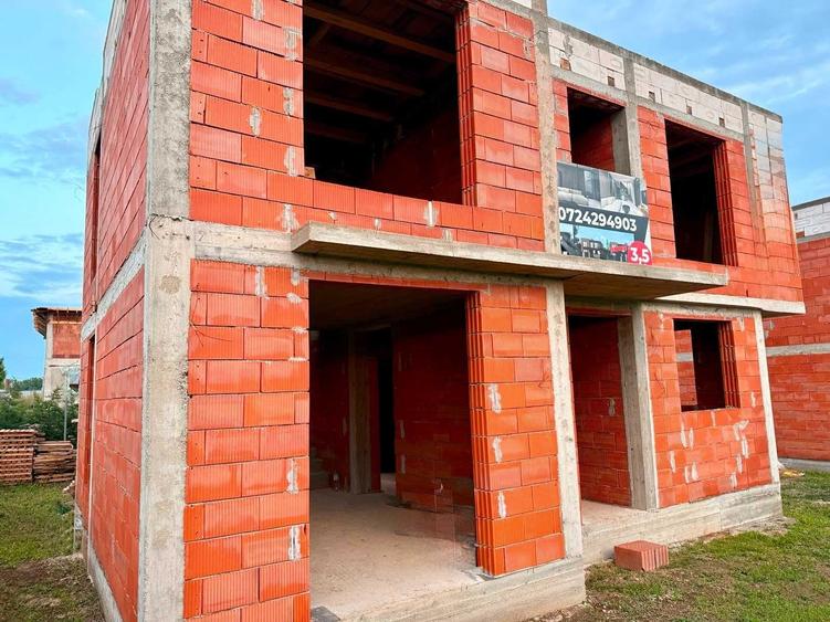 Casă cu 4 camere în Burdujeni